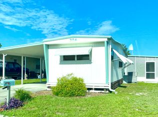 204 Sonnet Ln, North Fort Myers, FL 33903