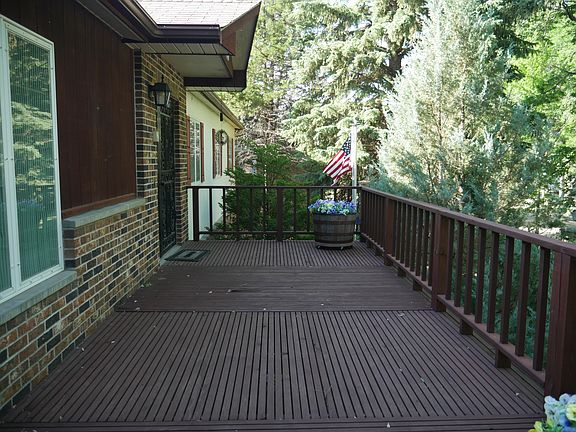 5th image of 911 2nd Ave W