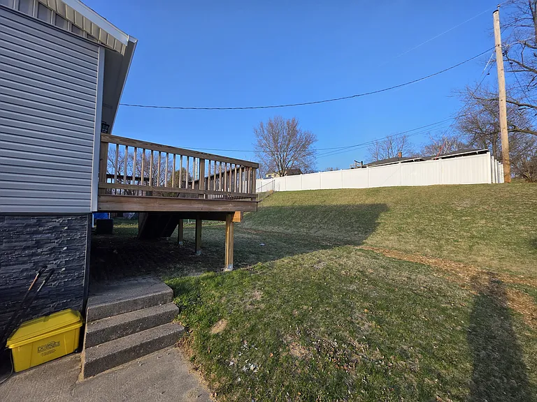 1612 Butterfield Rd — Photo 19