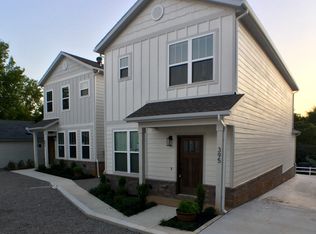 385 S Hill Ave, Fayetteville, AR 72701