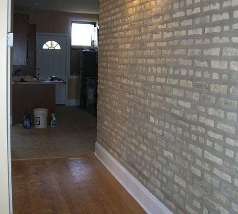 4th image of 6823 N Ashland Blvd #2
