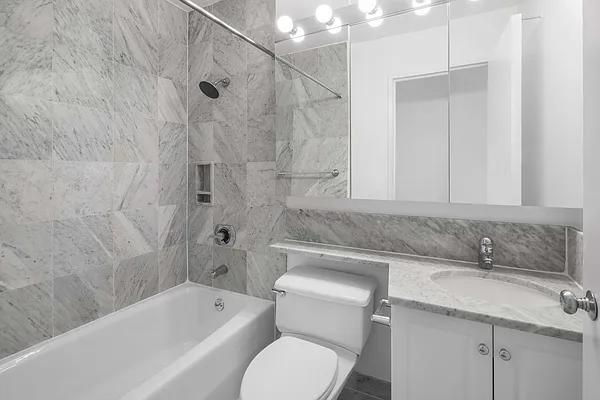 Rented by Jack Resnick & Sons | media 82