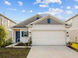 1725 White Water Ct, Davenport, FL 33837