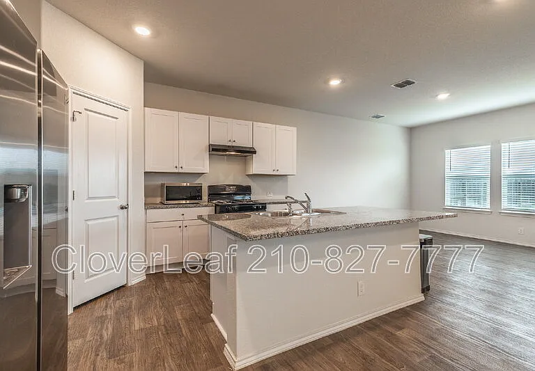 4242 Busbee Flds — Photo 16