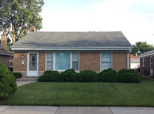 5025 Fargo Ave, Skokie, IL 60077