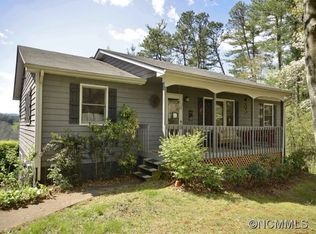 4 Partridge Ln, Weaverville, NC 28787