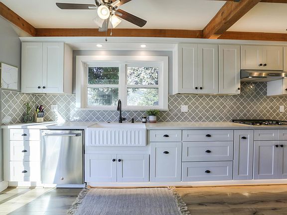5th image of 3210 Quail Ln