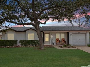 11221 Lone Shadow Trl, Live Oak, TX 78233