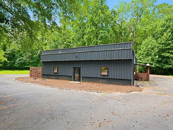 2nd image of 240 Presher Rd