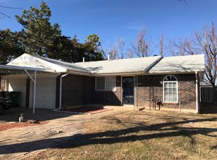 215 Choctaw Pl, Yukon, OK 73099