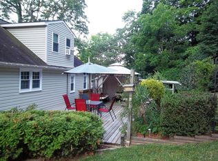 161 Game Farm Rd, Schwenksville, PA 19473