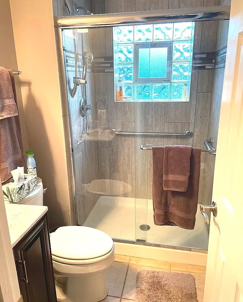 3 bed, 1334 sqft, $2,600 — Photo 2