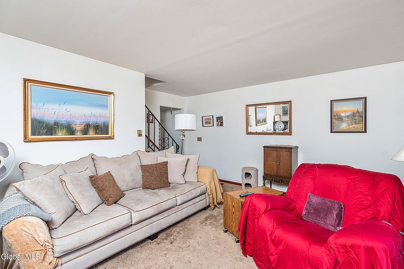 4th image of 9 Campagna Drive