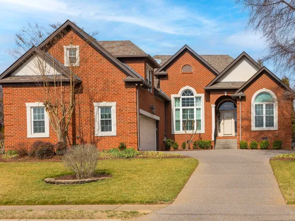 104 Stoneway, Hendersonville, TN 37075