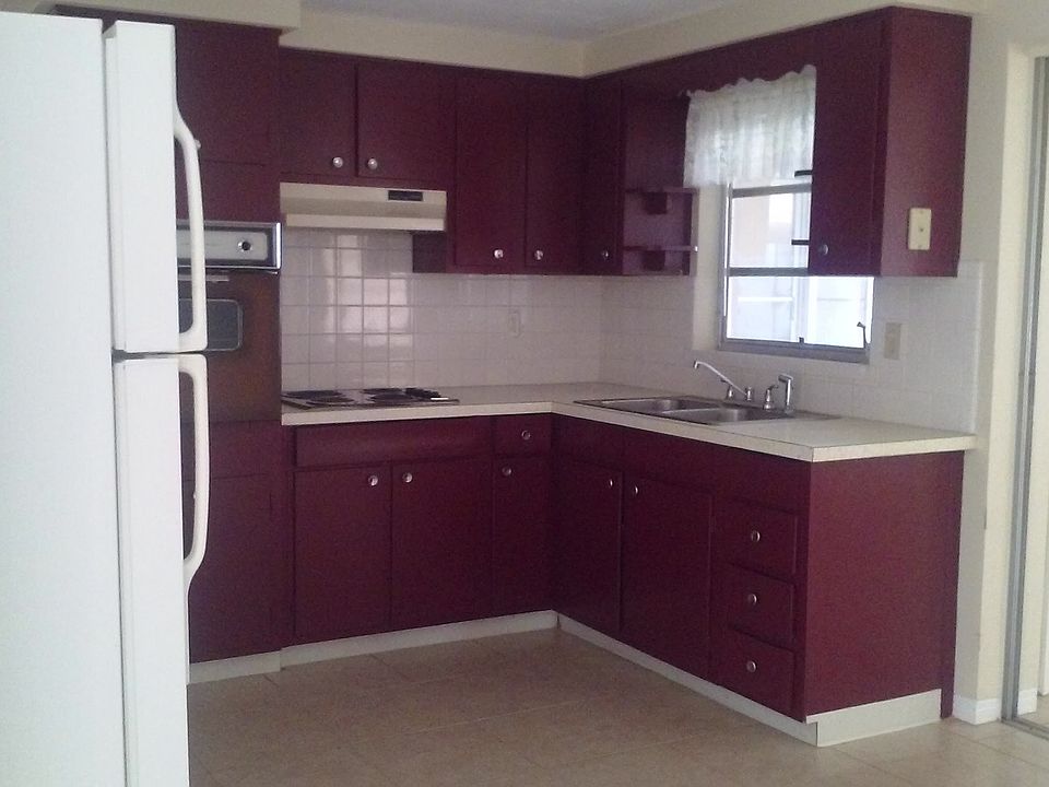 2nd image of 4912 Colonnade Ave