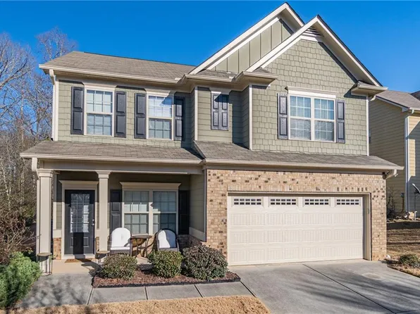 928 Pine Ln, Lawrenceville, GA 30043