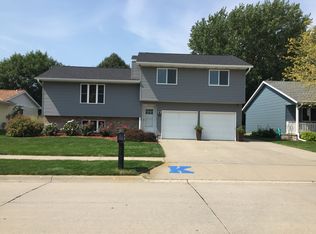 1418 13th Ave, Kearney, NE 68845