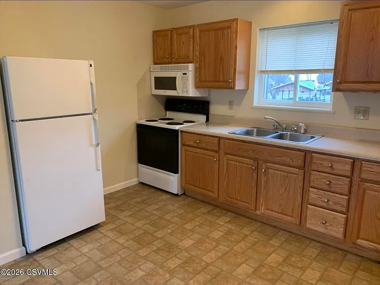 1607 Seidel Ave #B — Photo 5