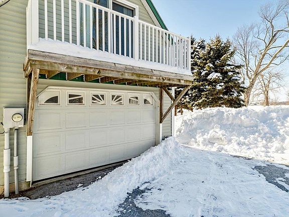 3rd image of 126 Georgia Shore Road