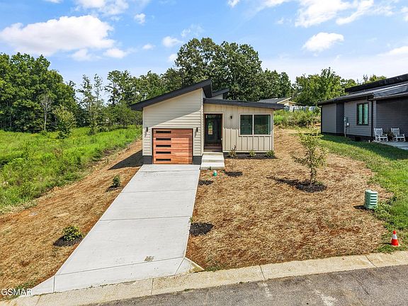 3rd image of 2314 Rock Gardens Dr Lot 46