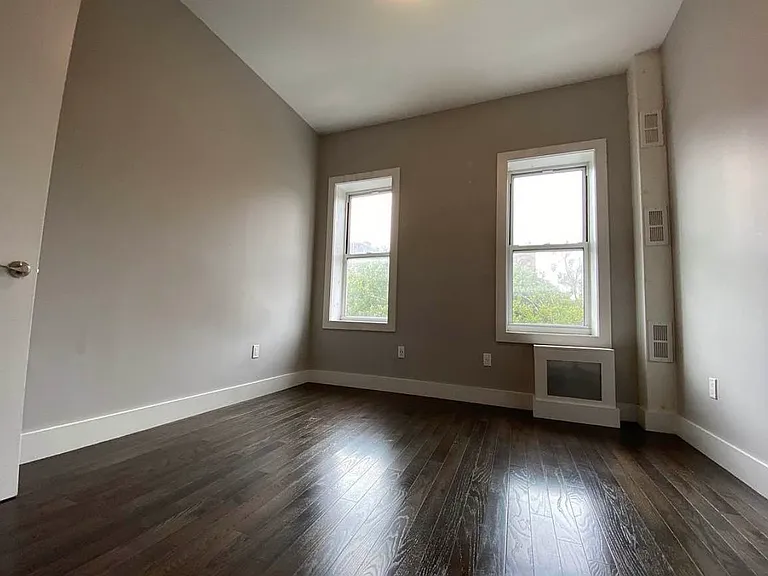 337 E 115th St #5A — Photo 7