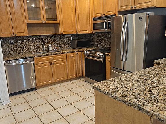 3rd image of 10634 SW 75th Ln
