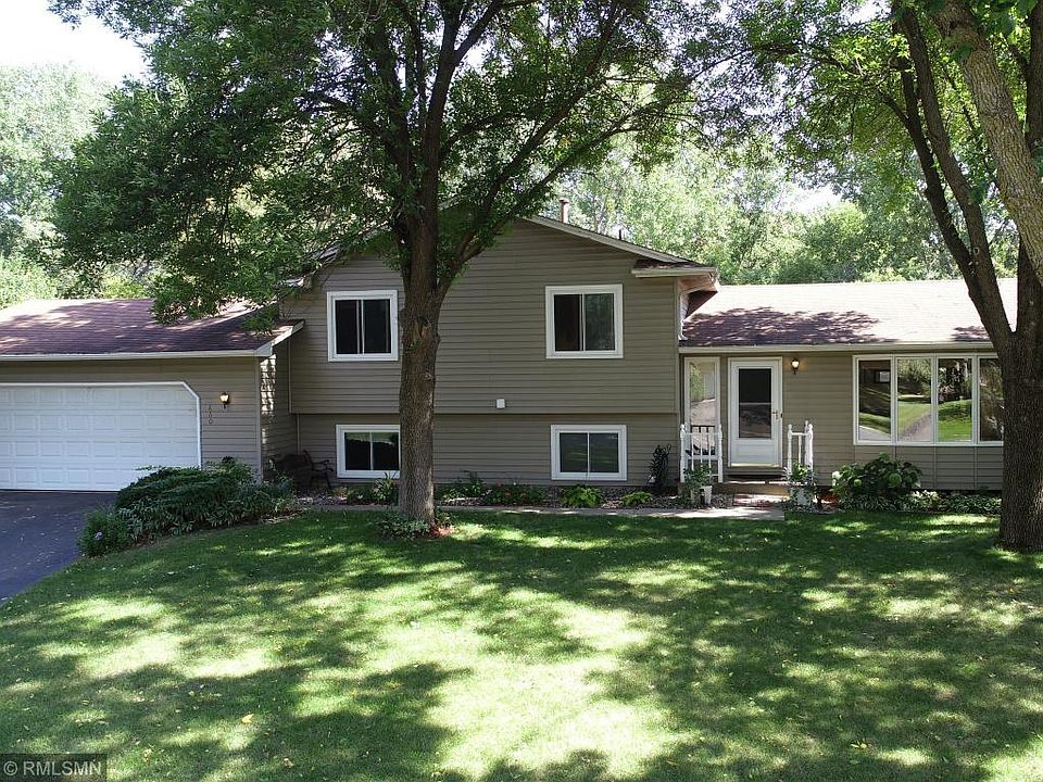 1st image of 2860 Zanzibar Ln N