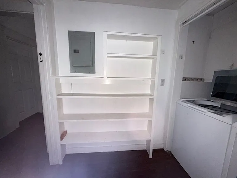 525 Arch St — Photo 17