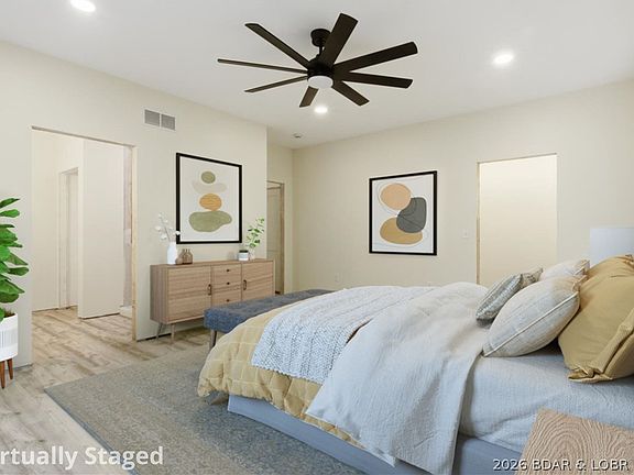 4th image of 85 Fox Run Ct