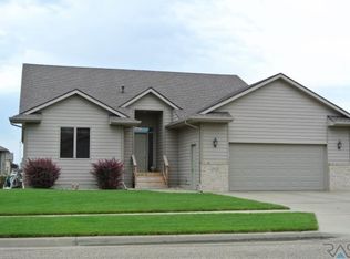 1701 S Purdue Ave, Sioux Falls, SD 57106