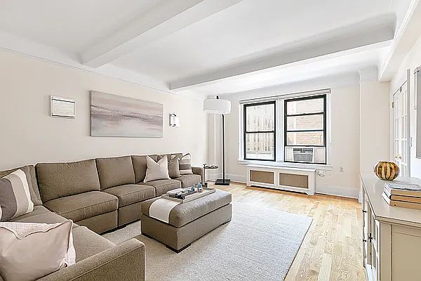 1st image of 327 Central Park W #6E