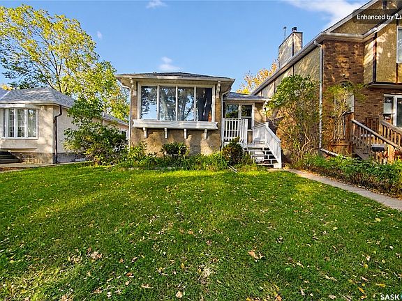 3rd image of 179 Angus Crescent