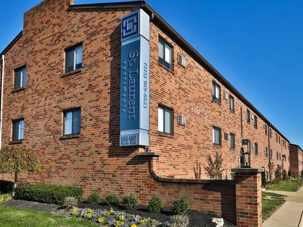 St. Laurent Apartments