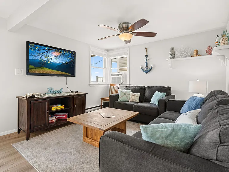 57 Atlantic Ave #C — Photo 3