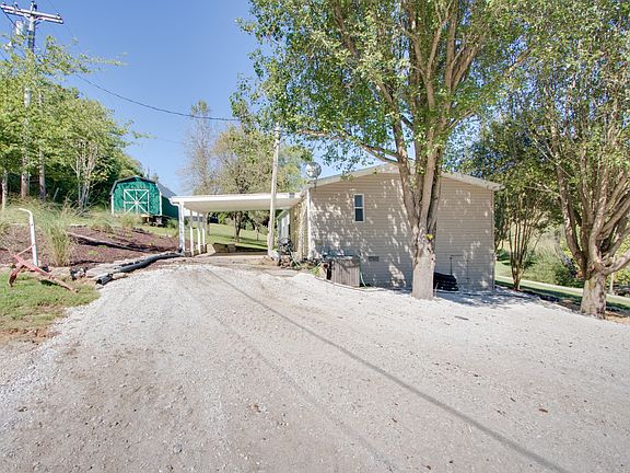 5th image of 65 Horseshoe Bend Ln