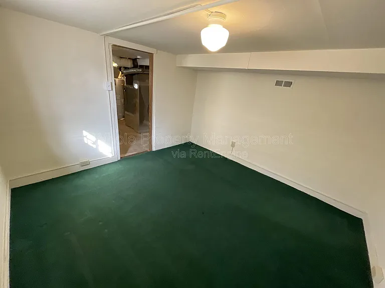 4909 Beach Ct — Photo 22