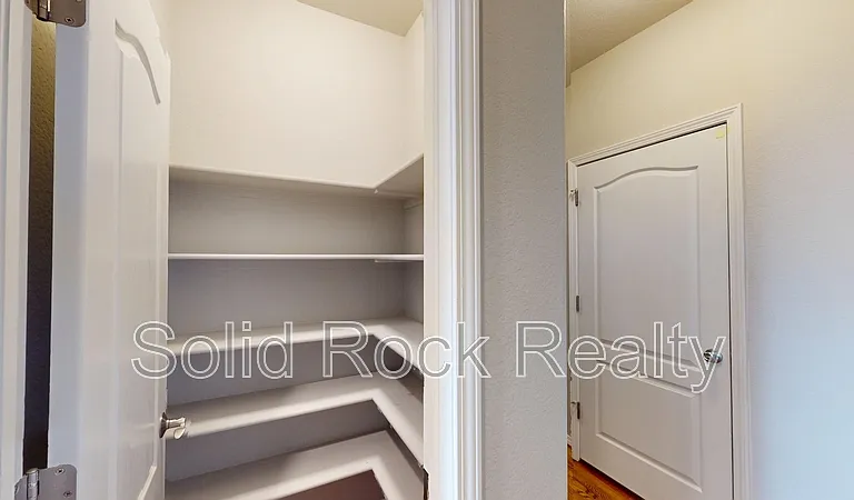 10736 Hidden Brook Cir — Photo 9