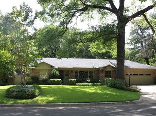 3104 Spanish Oak Dr, Fort Worth, TX 76109