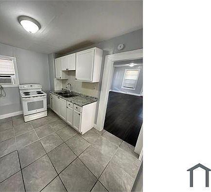 4th image of 2115 Woodside St