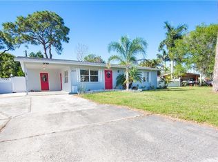 2415 33rd Avenue Dr E, Bradenton, FL 34208