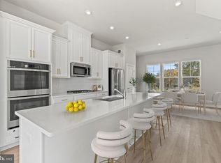 18343 Moss Garden Rd, Dumfries, VA 22026