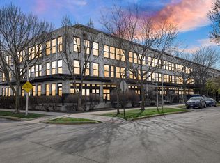 1111 W 15th St UNIT 316, Chicago, IL 60608