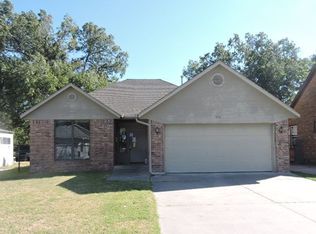 715 S Hadden Ave, El Reno, OK 73036