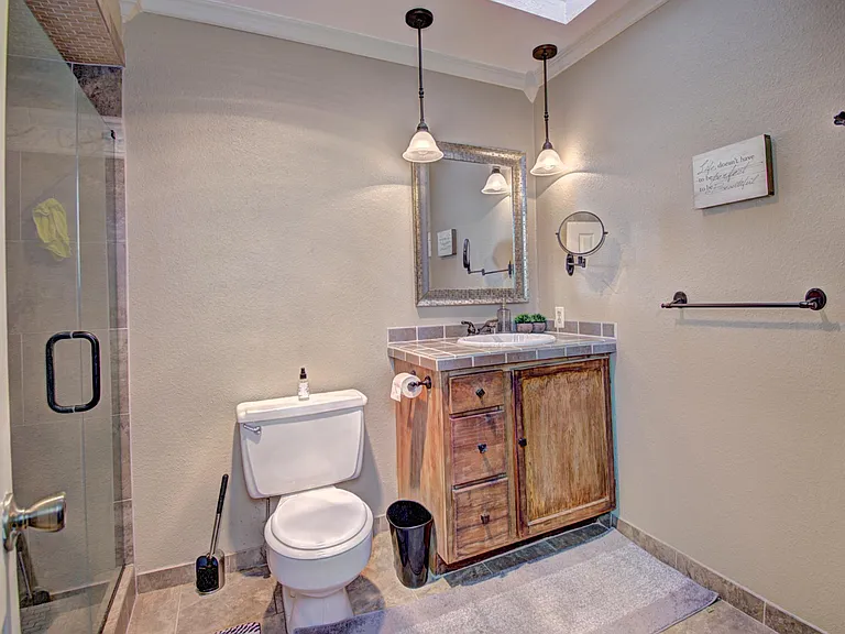 3201 Christie Cir — Photo 21