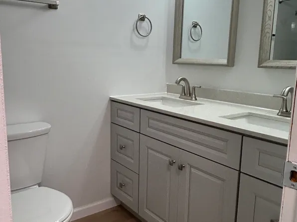 1109 Marion St, Carterville, IL 62918