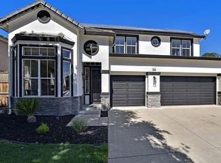 9223 Rancho Hills Dr, Gilroy, CA 95020