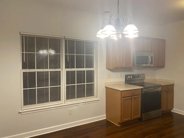1728 Jervey Ave — Photo 9