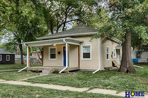 1500 Rose St Photo 1