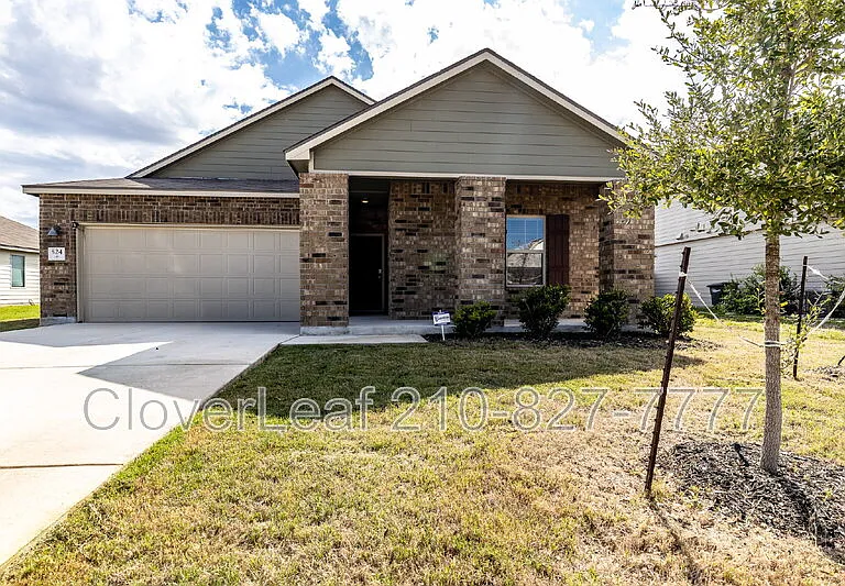 524 Willow Valley St — Photo 2