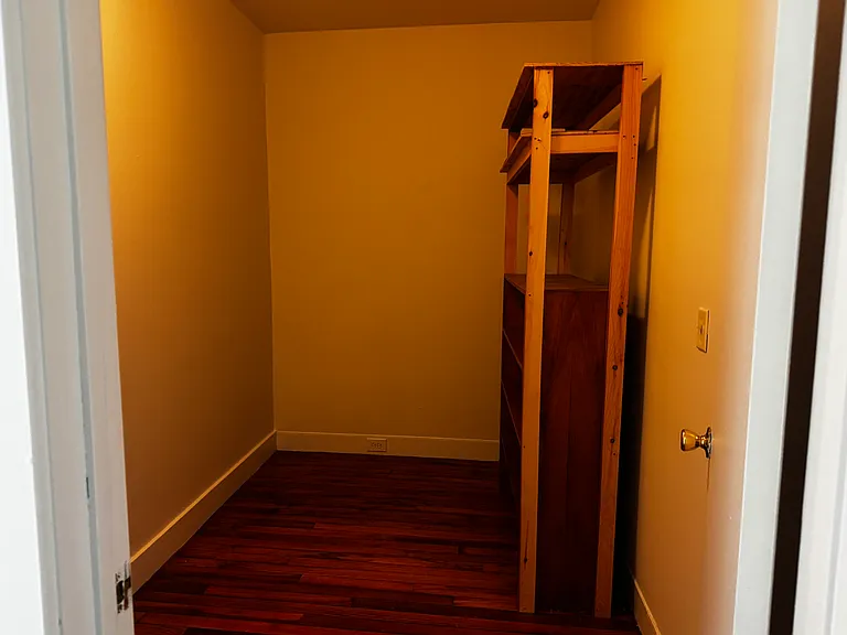 90 W Bridge St #4 — Photo 12